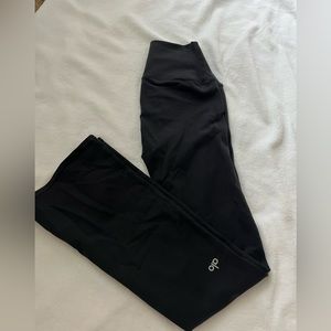 Alo flare leggings